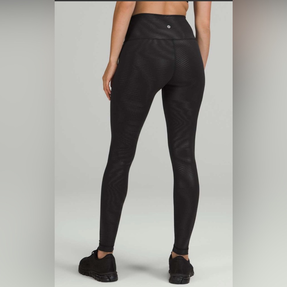 Lululemon Wunder Train High-Rise Tight 28" *Foil Size 2